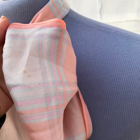 Liz Claiborne Coral Pink Plaid Silky Scarf Vintage Hair Bow Tie Headband 72" - Picture 4 of 7